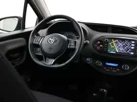 Toyota Yaris (2019) thumbnail 23