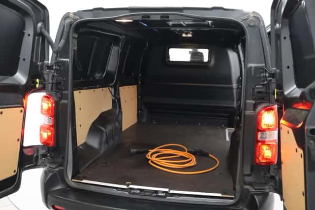 Toyota Proace (2024) thumbnail 5