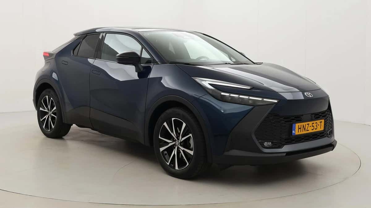 Toyota C-HR (2025) — foto 1