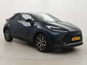 Toyota C-HR (2025) thumbnail 1