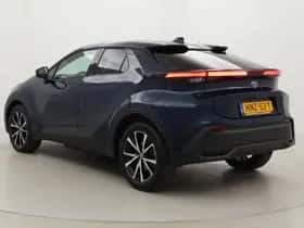 Toyota C-HR (2025) thumbnail 4