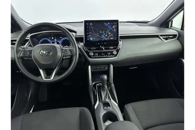 Toyota Corolla (2025) thumbnail 2