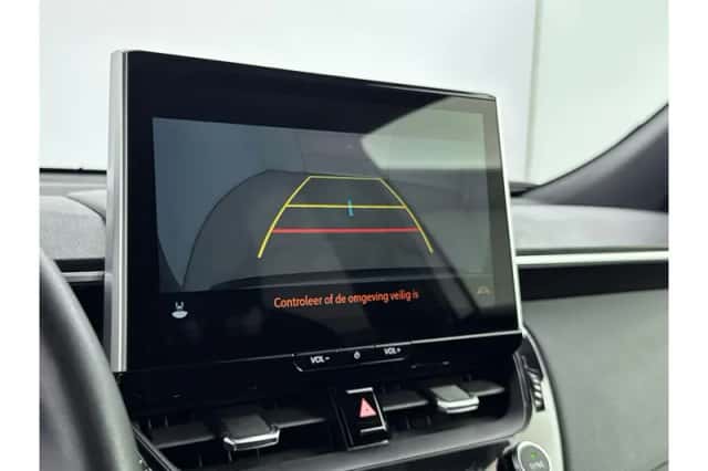 Toyota Corolla (2025) thumbnail 6
