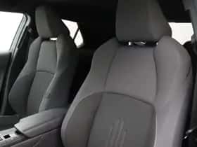 Toyota C-HR (2025) thumbnail 12
