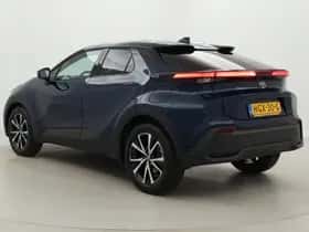 Toyota C-HR (2025) thumbnail 4