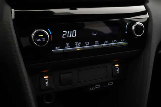 Toyota Yaris Cross (2026) thumbnail 6