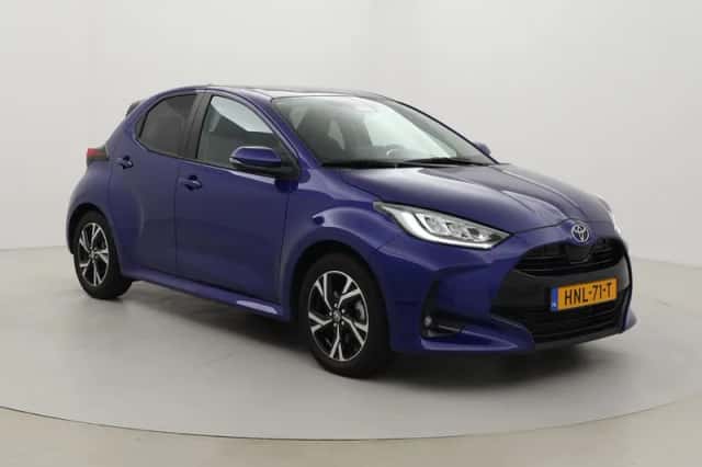 Toyota Yaris (2025) thumbnail 1