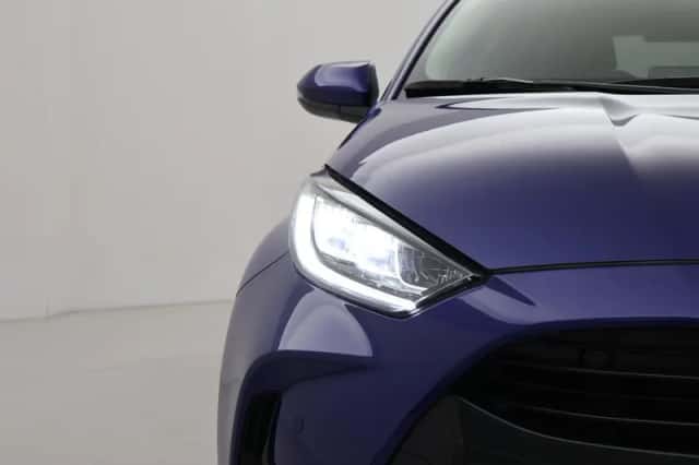 Toyota Yaris (2025) thumbnail 4