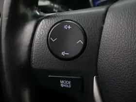 Toyota Auris (2014) thumbnail 18