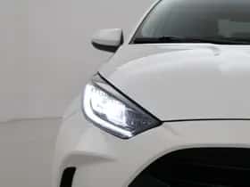 Toyota Yaris (2023) thumbnail 11