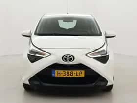 Toyota Aygo (2020) thumbnail 13