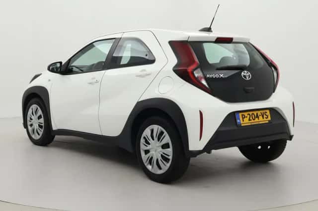 Toyota Aygo X (2022) thumbnail 4