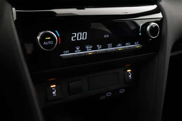 Toyota Yaris Cross (2025) thumbnail 5