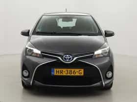 Toyota Yaris (2015) thumbnail 17
