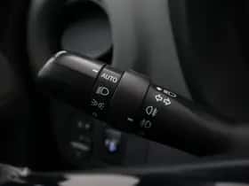 Toyota Yaris (2015) thumbnail 27