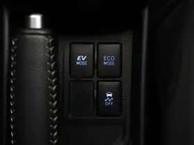 Toyota Yaris (2015) thumbnail 30