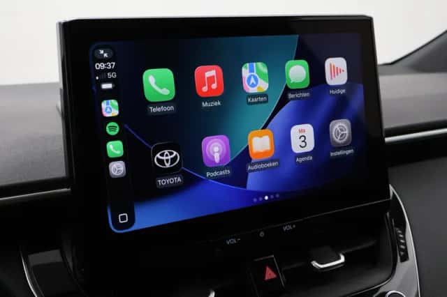 Toyota Corolla (2025) thumbnail 6