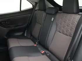 Toyota Yaris Cross (2024) thumbnail 33