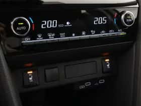 Toyota Yaris Cross (2024) thumbnail 5