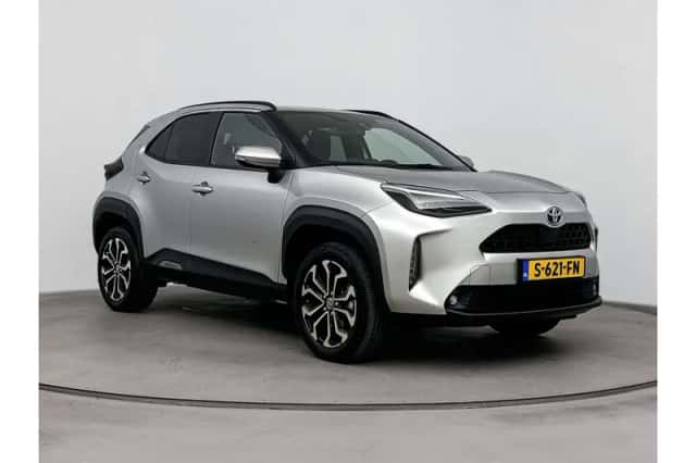 Toyota Yaris Cross (2023) thumbnail 1