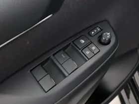 Toyota Yaris (2025) thumbnail 22