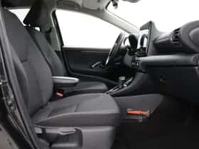 Toyota Yaris (2025) thumbnail 34