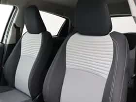 Toyota Yaris (2020) thumbnail 12