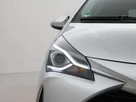 Toyota Yaris (2020) thumbnail 13