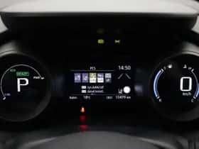 Toyota Yaris (2022) thumbnail 3