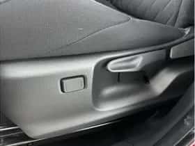 Toyota Corolla (2025) thumbnail 14