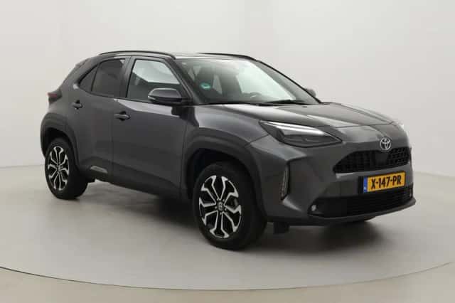 Toyota Yaris Cross (2024) thumbnail 1