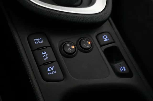Toyota Yaris Cross (2024) thumbnail 6