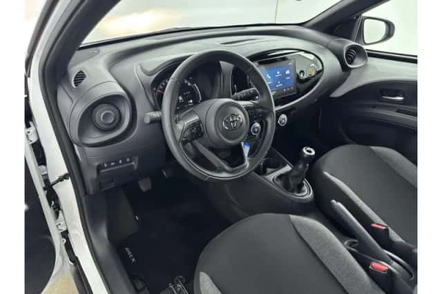 Toyota Aygo X (2025) thumbnail 1