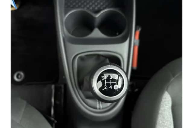 Toyota Aygo X (2025) thumbnail 5