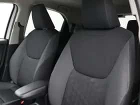 Toyota Yaris (2025) thumbnail 12