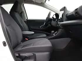 Toyota Yaris (2025) thumbnail 35