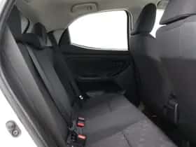 Toyota Yaris (2025) thumbnail 37