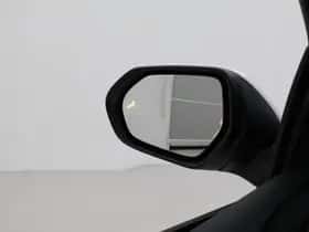Toyota Yaris (2025) thumbnail 5