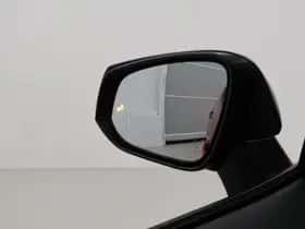 Toyota RAV4 (2024) thumbnail 7