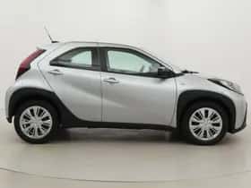 Toyota Aygo X (2022) thumbnail 16