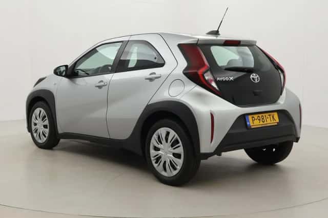 Toyota Aygo X (2022) thumbnail 4