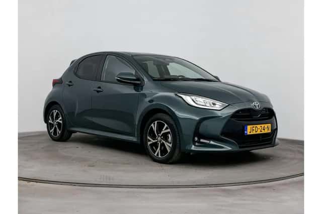 Toyota Yaris (2025) thumbnail 1