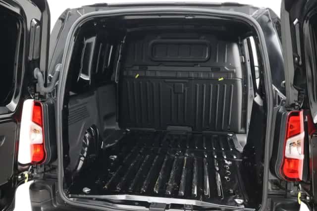 Toyota Proace (2023) thumbnail 5