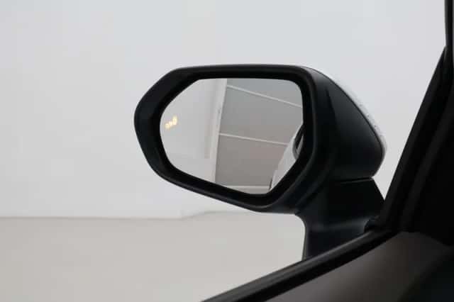 Toyota Yaris Cross (2024) thumbnail 5