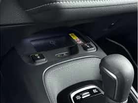 Toyota Corolla (2025) thumbnail 5