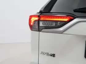 Toyota RAV4 (2019) thumbnail 15
