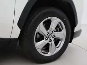 Toyota RAV4 (2019) thumbnail 17