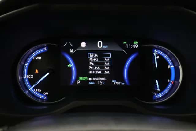Toyota RAV4 (2019) thumbnail 3