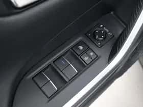 Toyota RAV4 (2019) thumbnail 24