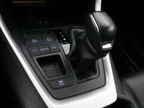 Toyota RAV4 (2019) thumbnail 29